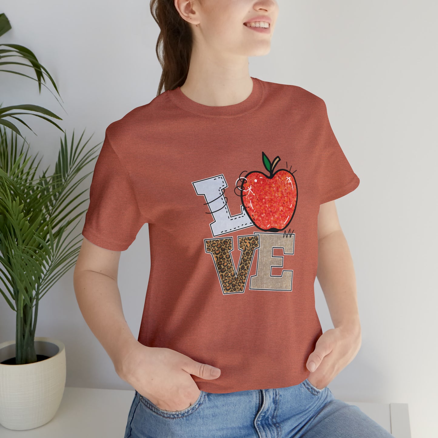 Apple LOVE Short Sleeve Tee