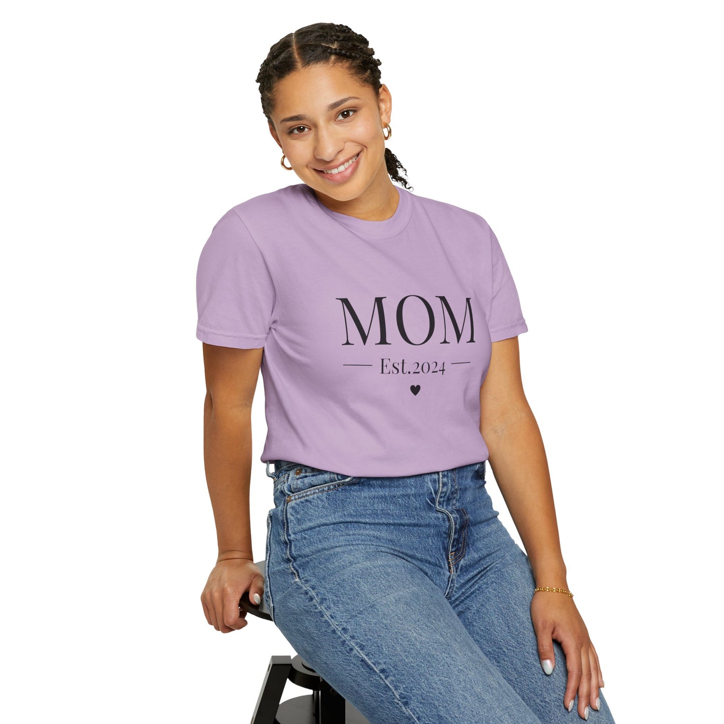 Mom est. 2024 Unisex Garment-Dyed T-shirt