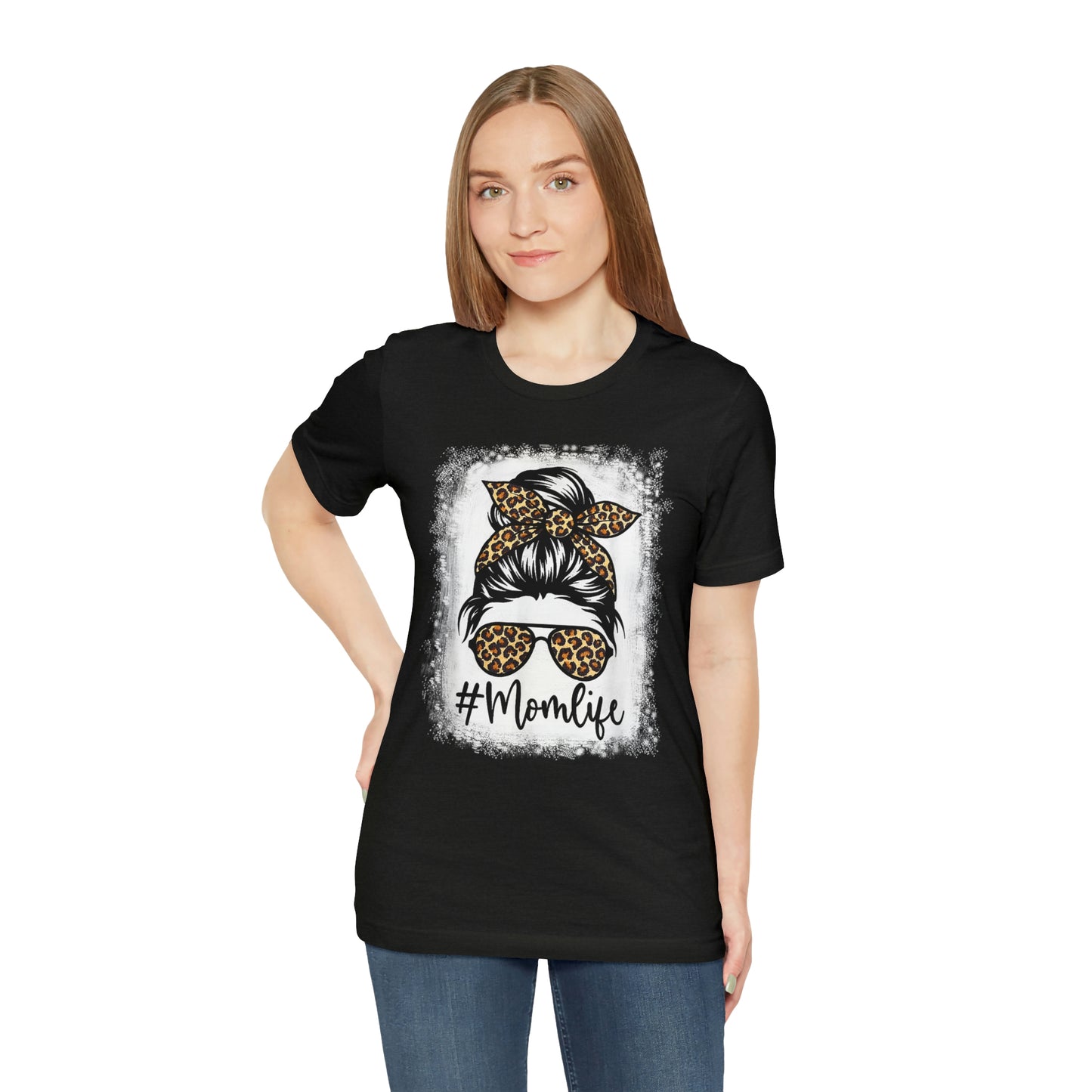 Leopard #MomLife Short Sleeve Tee