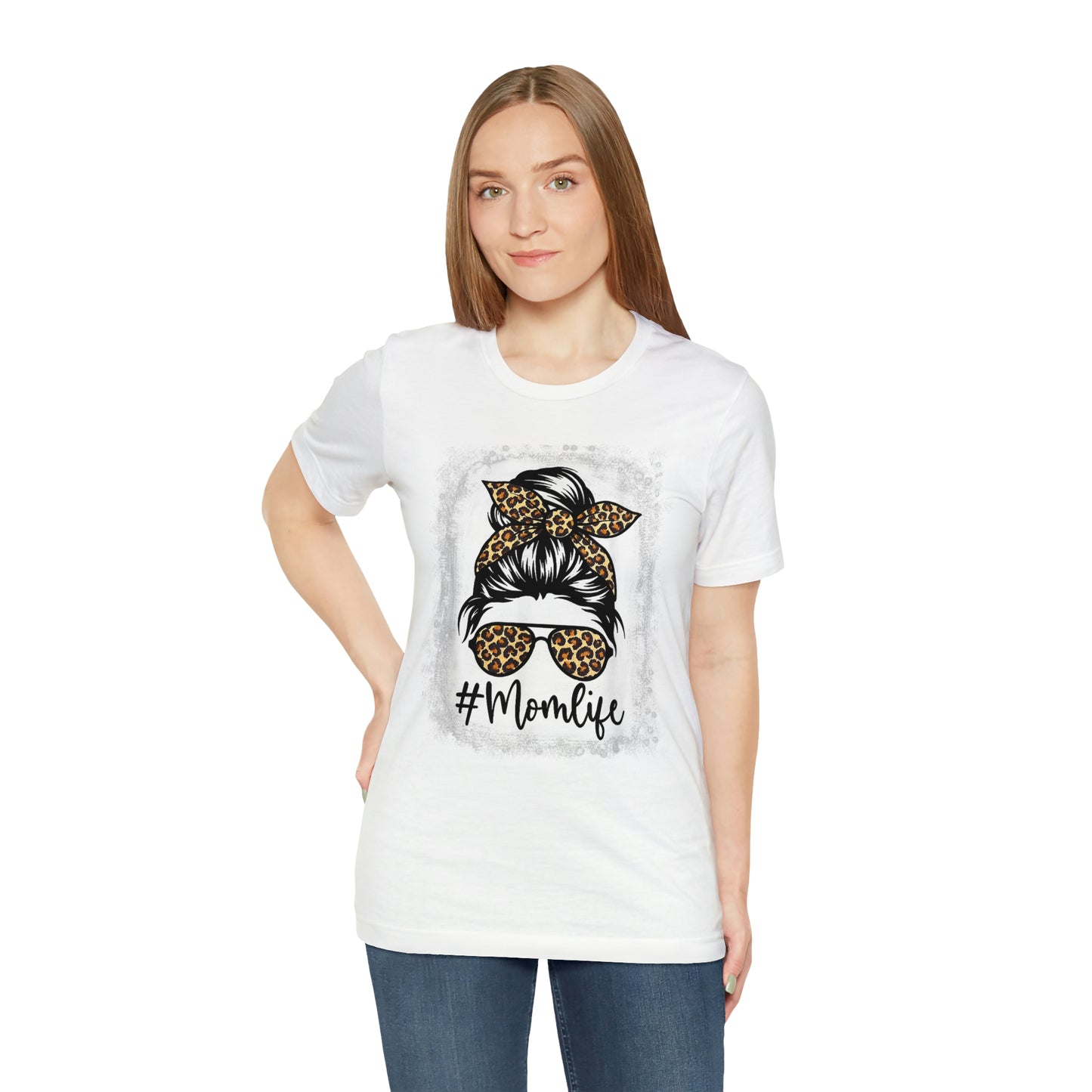 Leopard #MomLife Short Sleeve Tee