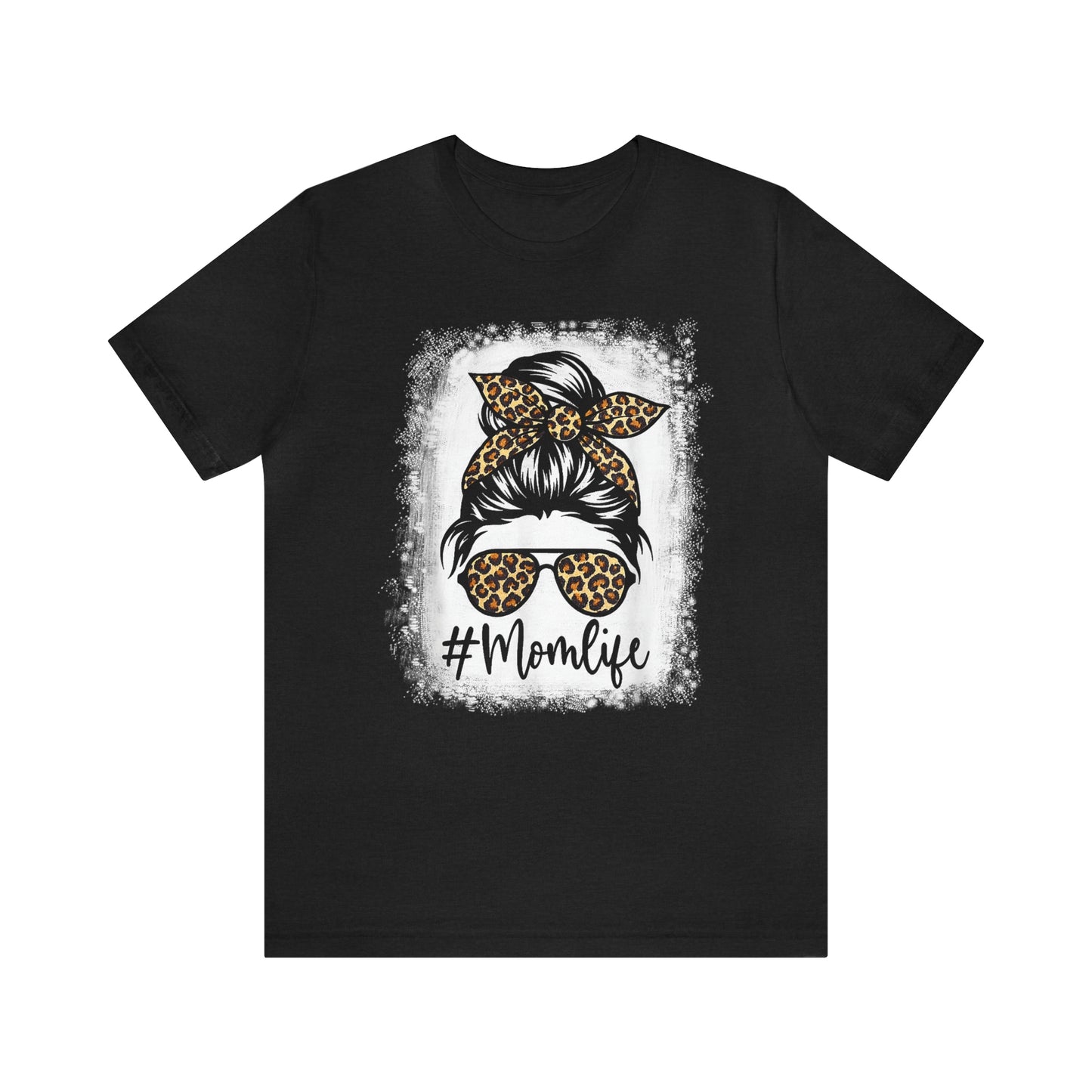 Leopard #MomLife Short Sleeve Tee